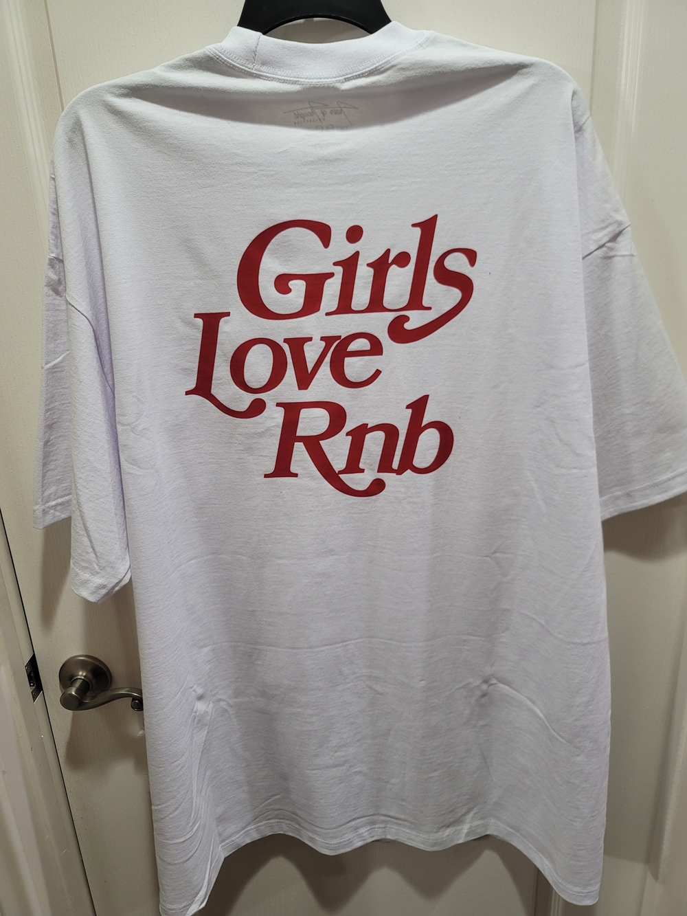 Train of Thought Collective's "Girls Love Rnb" Graphic Tee - Men's 5XL